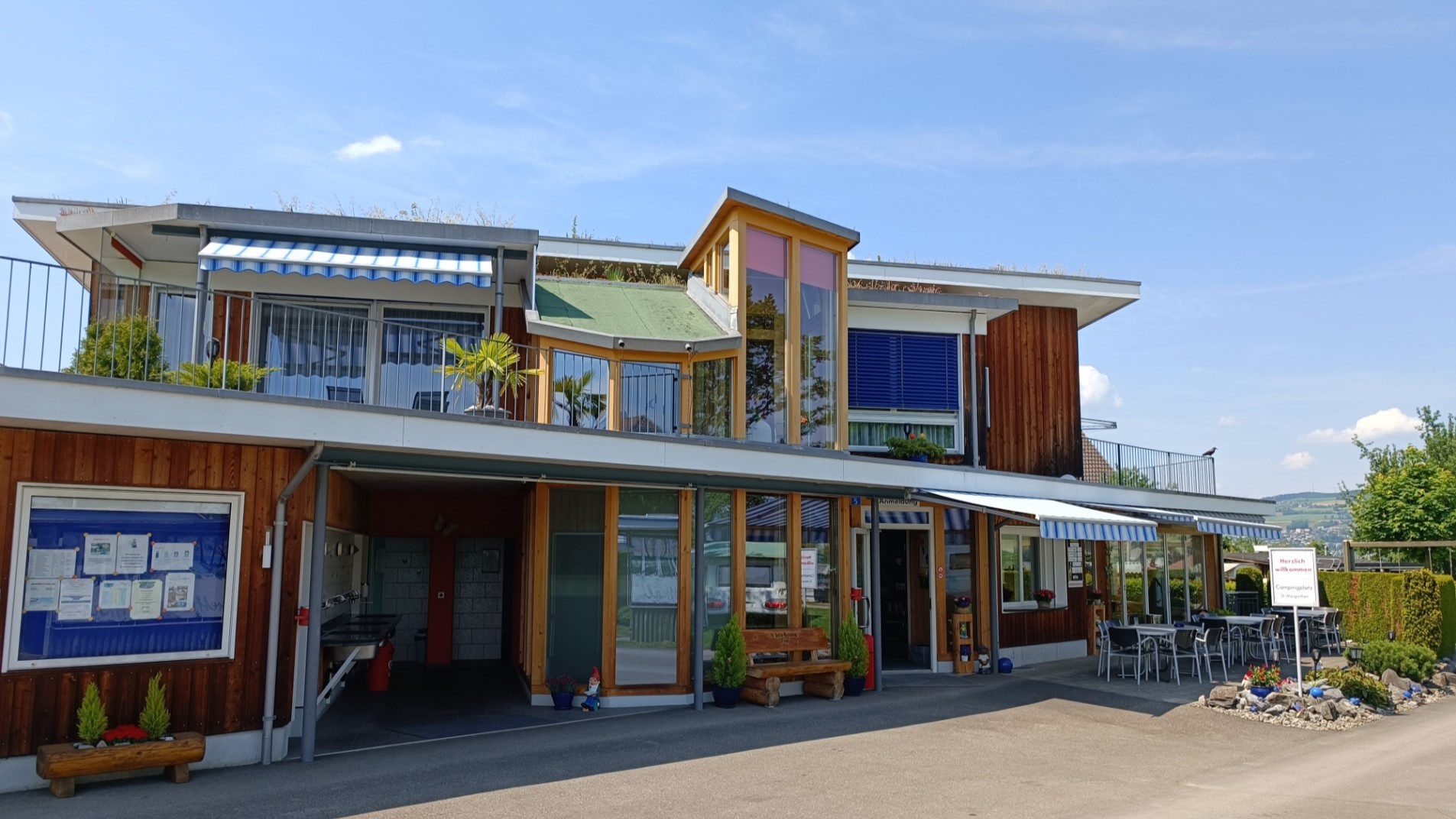 Hauptgebäude